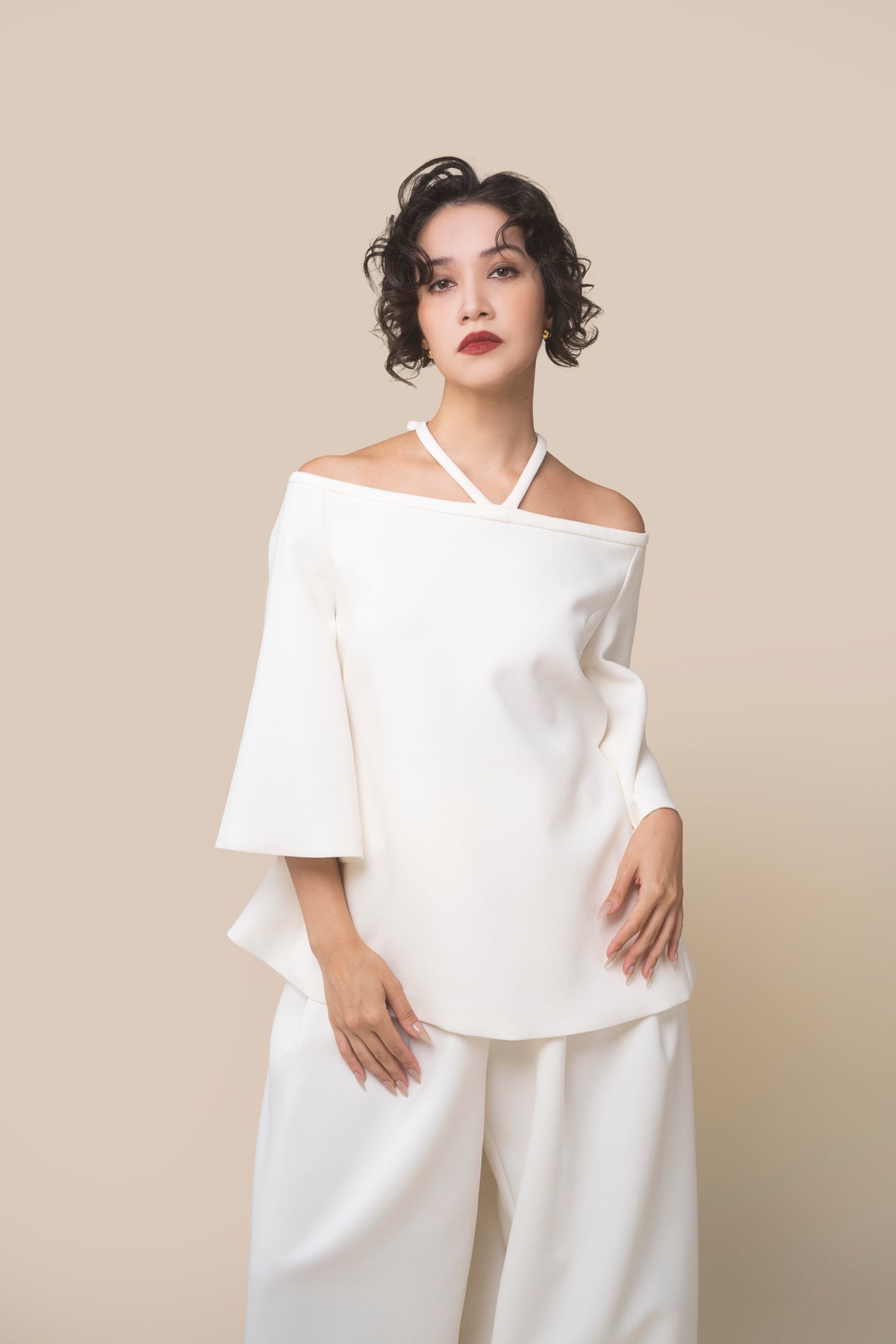 HALTER RIBBON BLOUSE