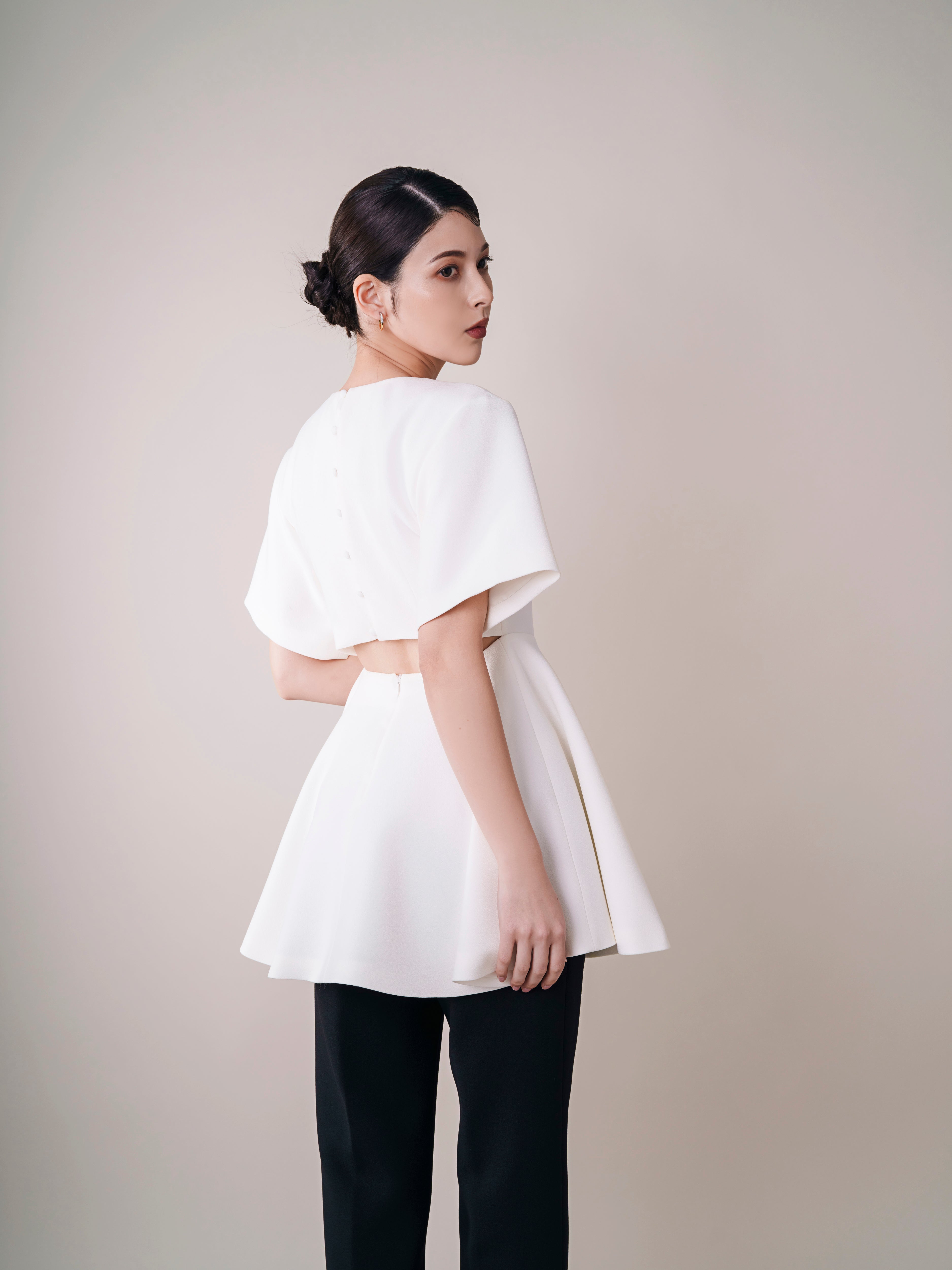 FLARE BLOUSE