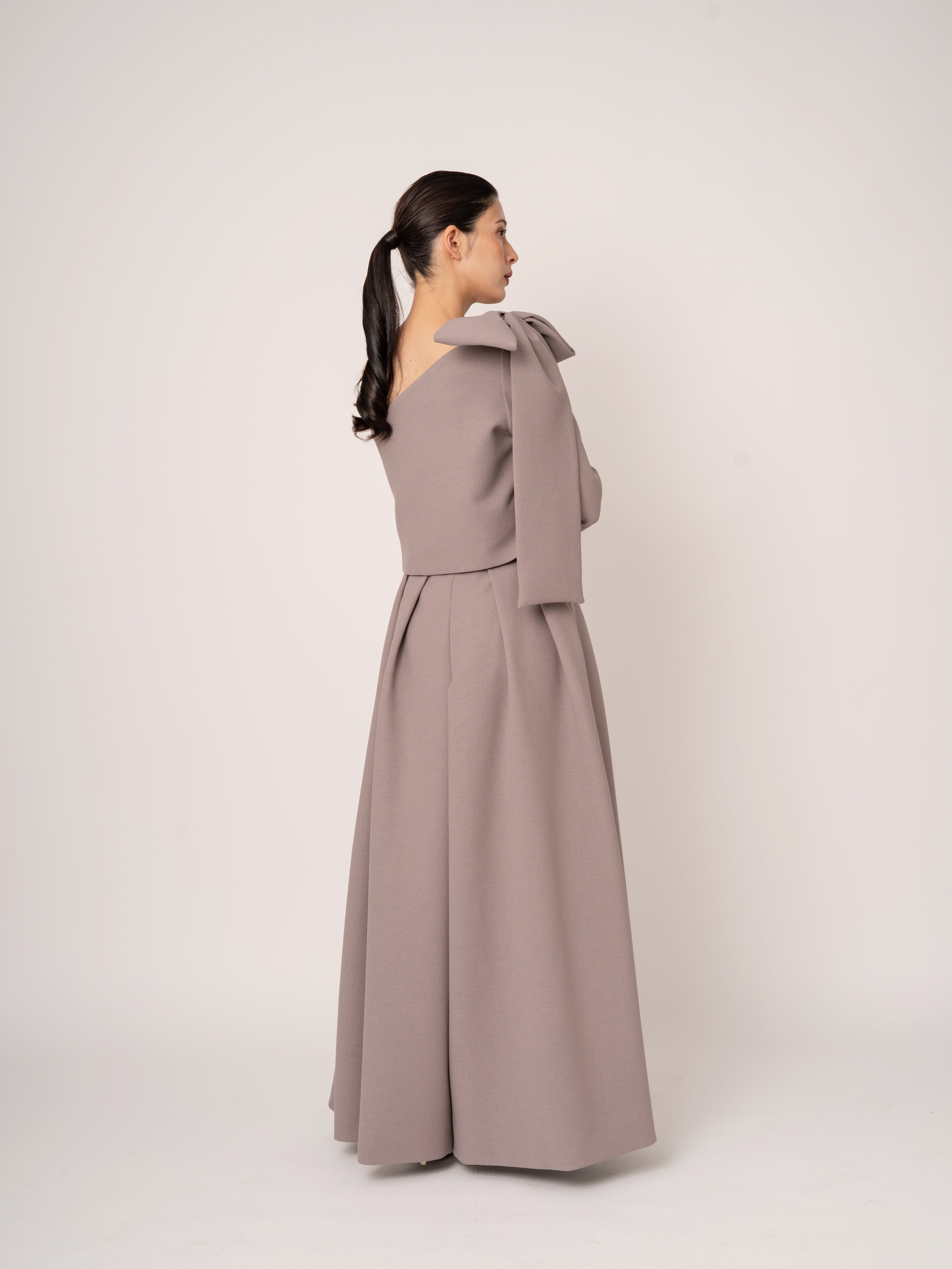 TUCK WIDE PANTS