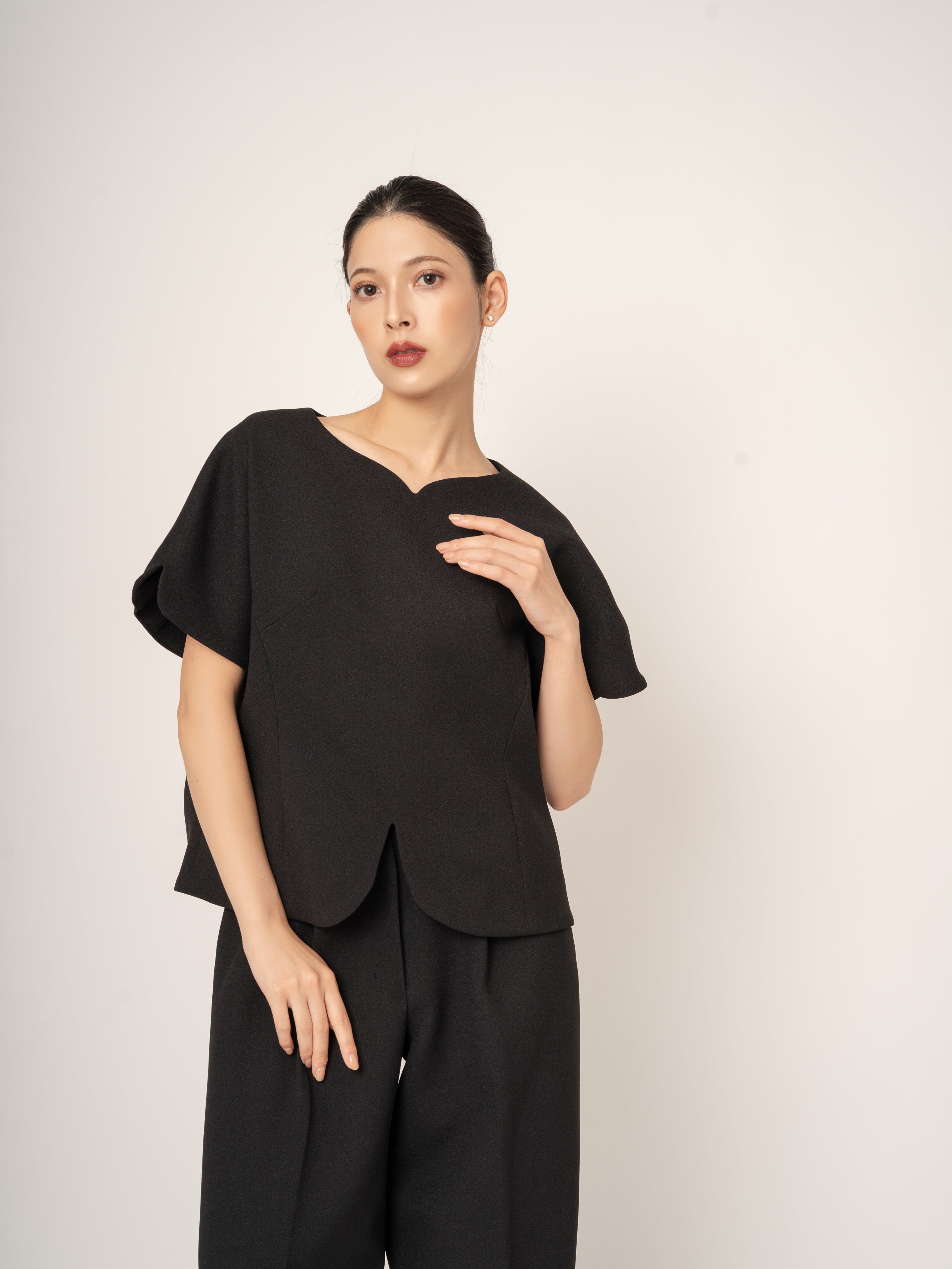 DOLMAN HALF SLEEVE