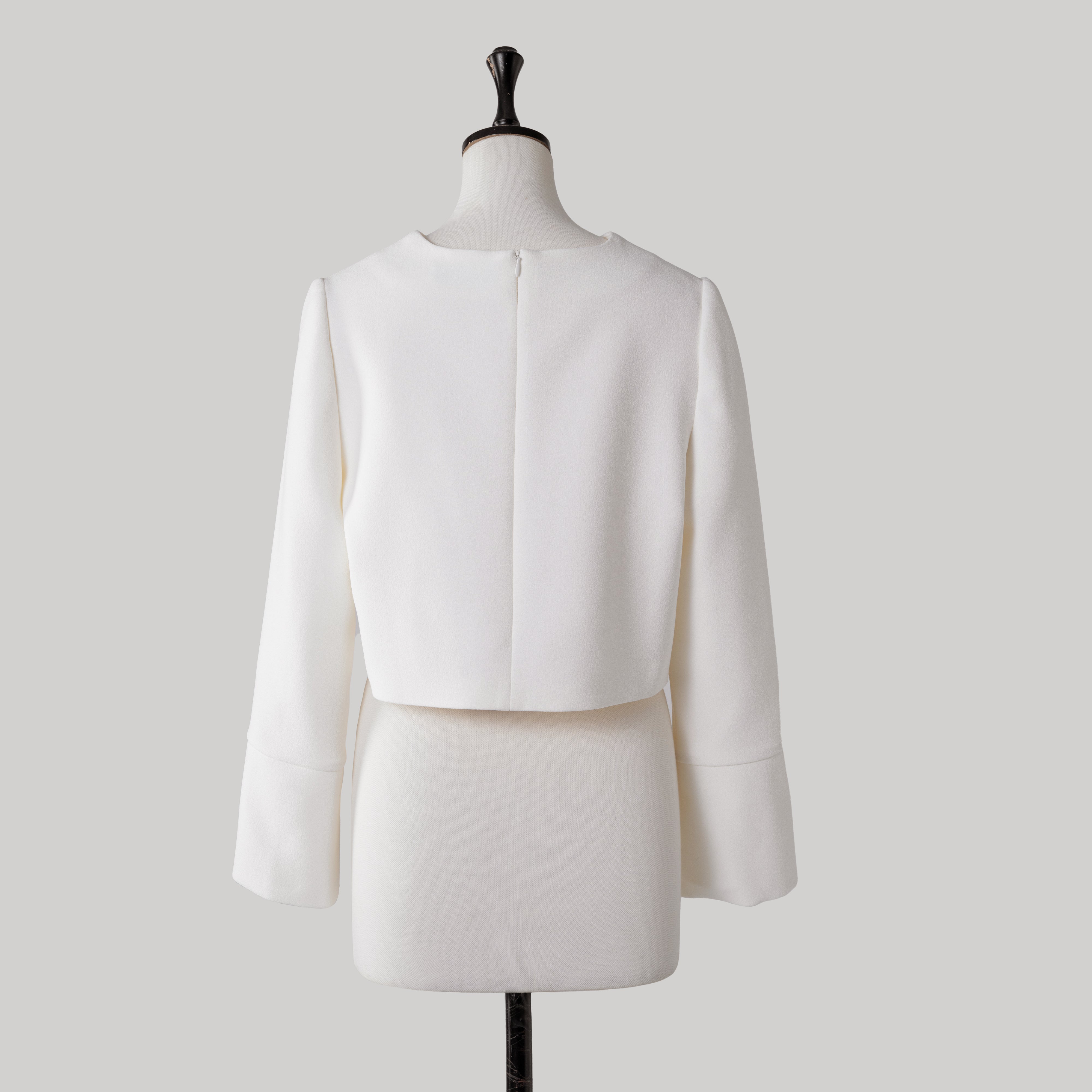 ESSENTIAL BLOUSE