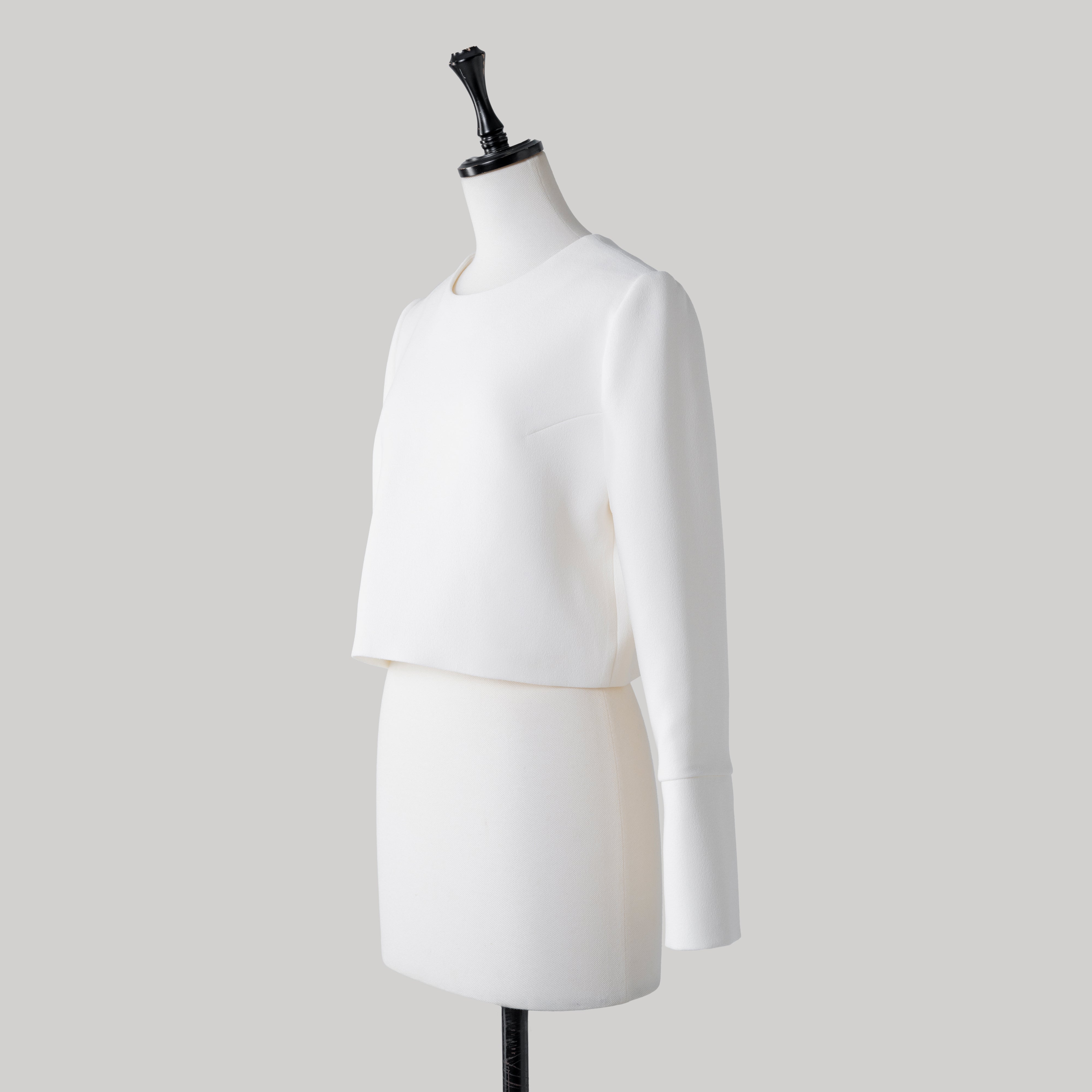 ESSENTIAL BLOUSE