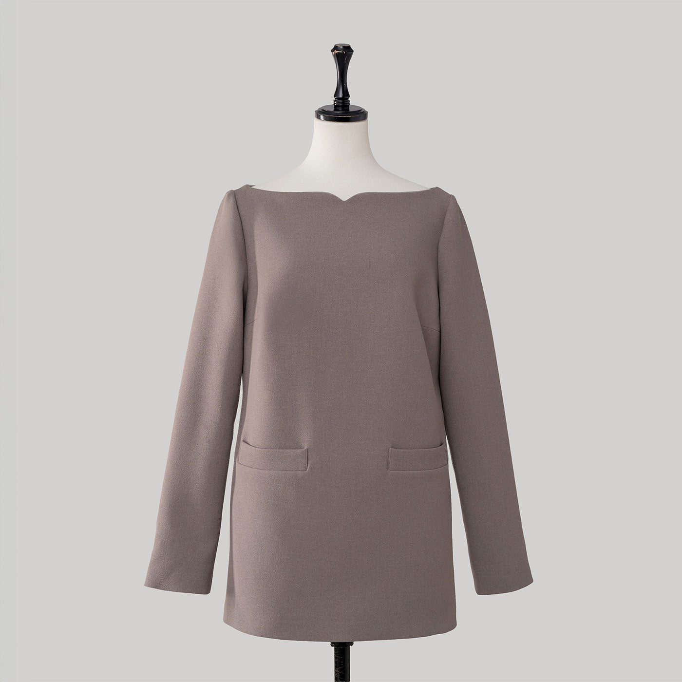 SLASHED NECK TUNIC
