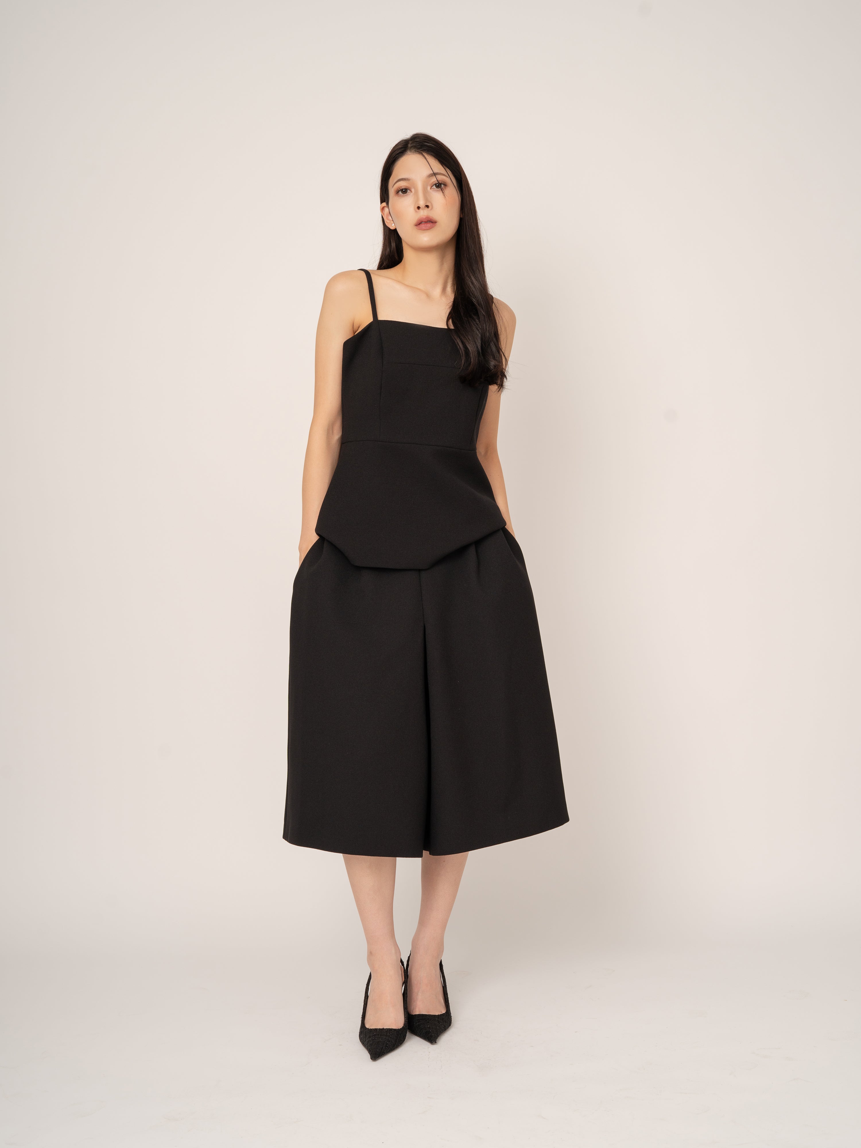 TUCK CULOTTE PANTS