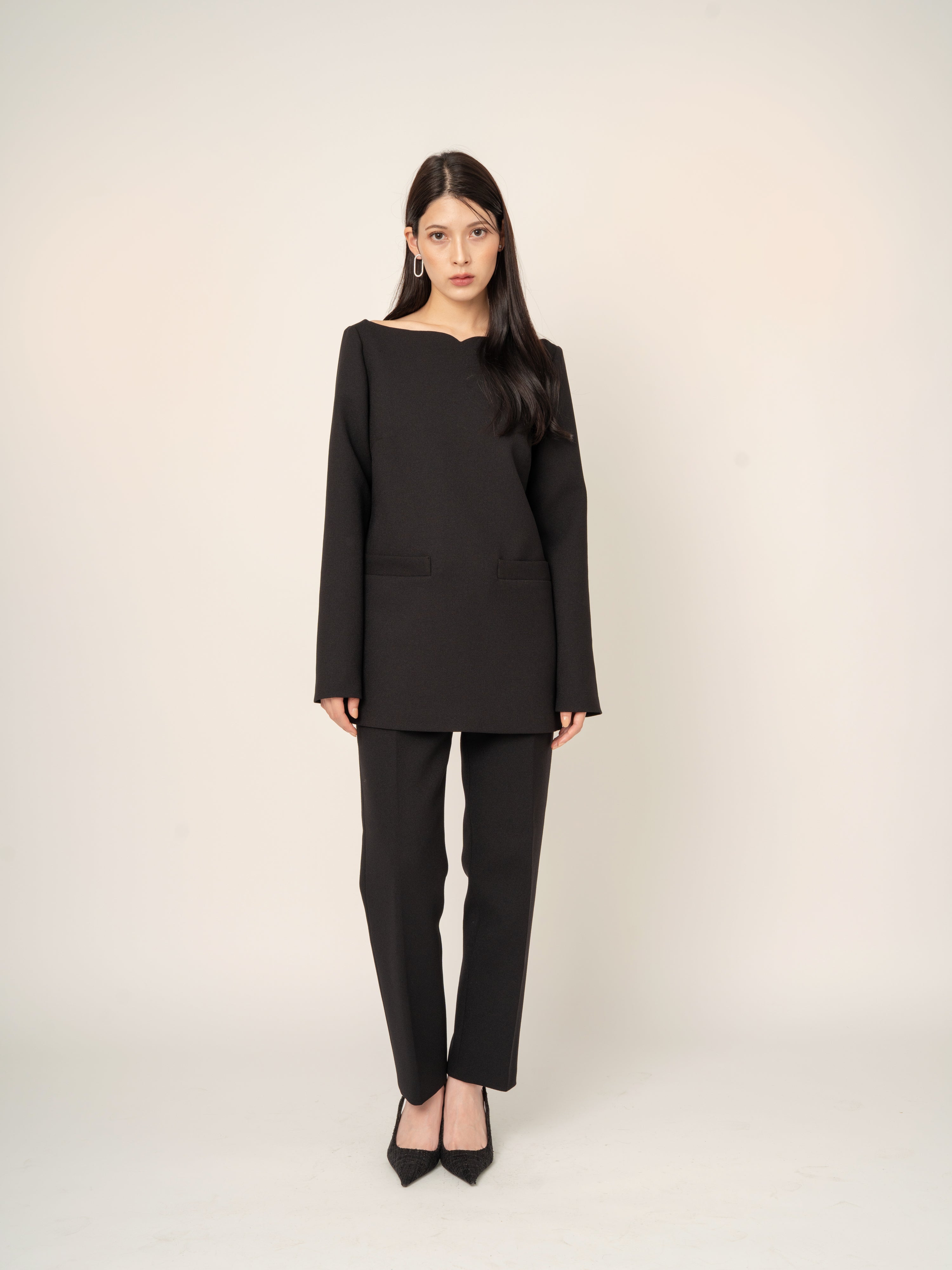 SLASHED NECK TUNIC