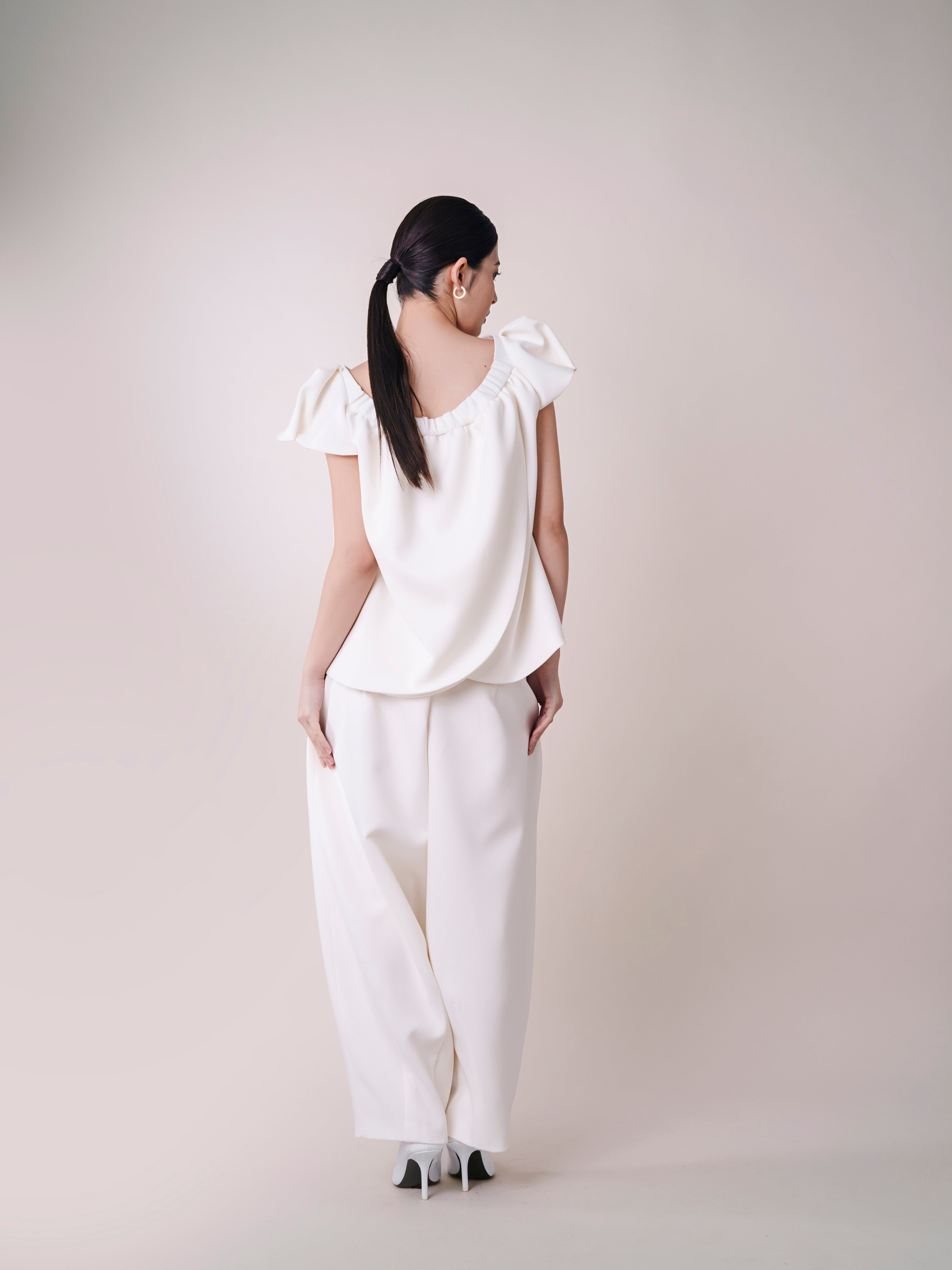 予約] Pachman TULIP BARE