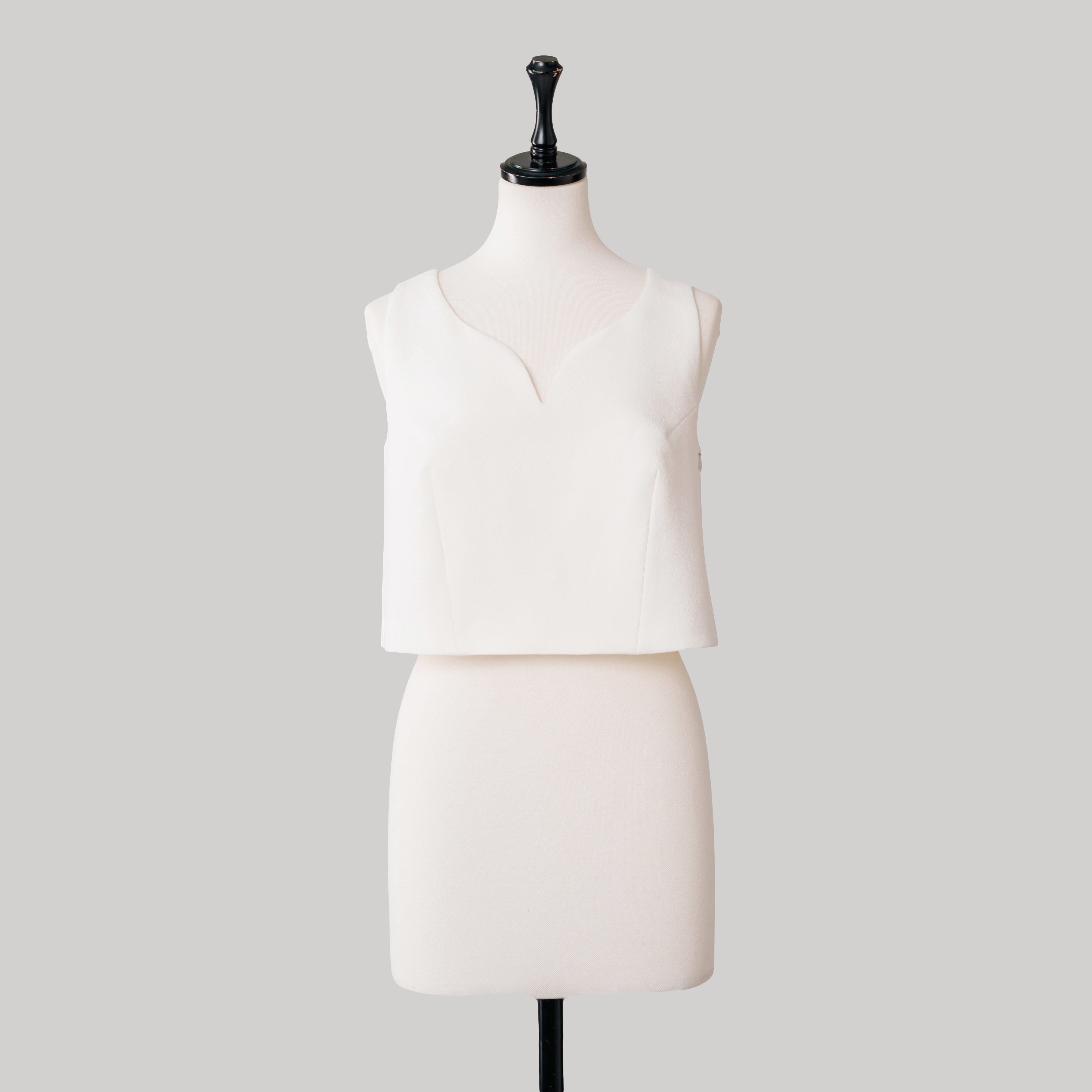 RIBBON SHORT TOP