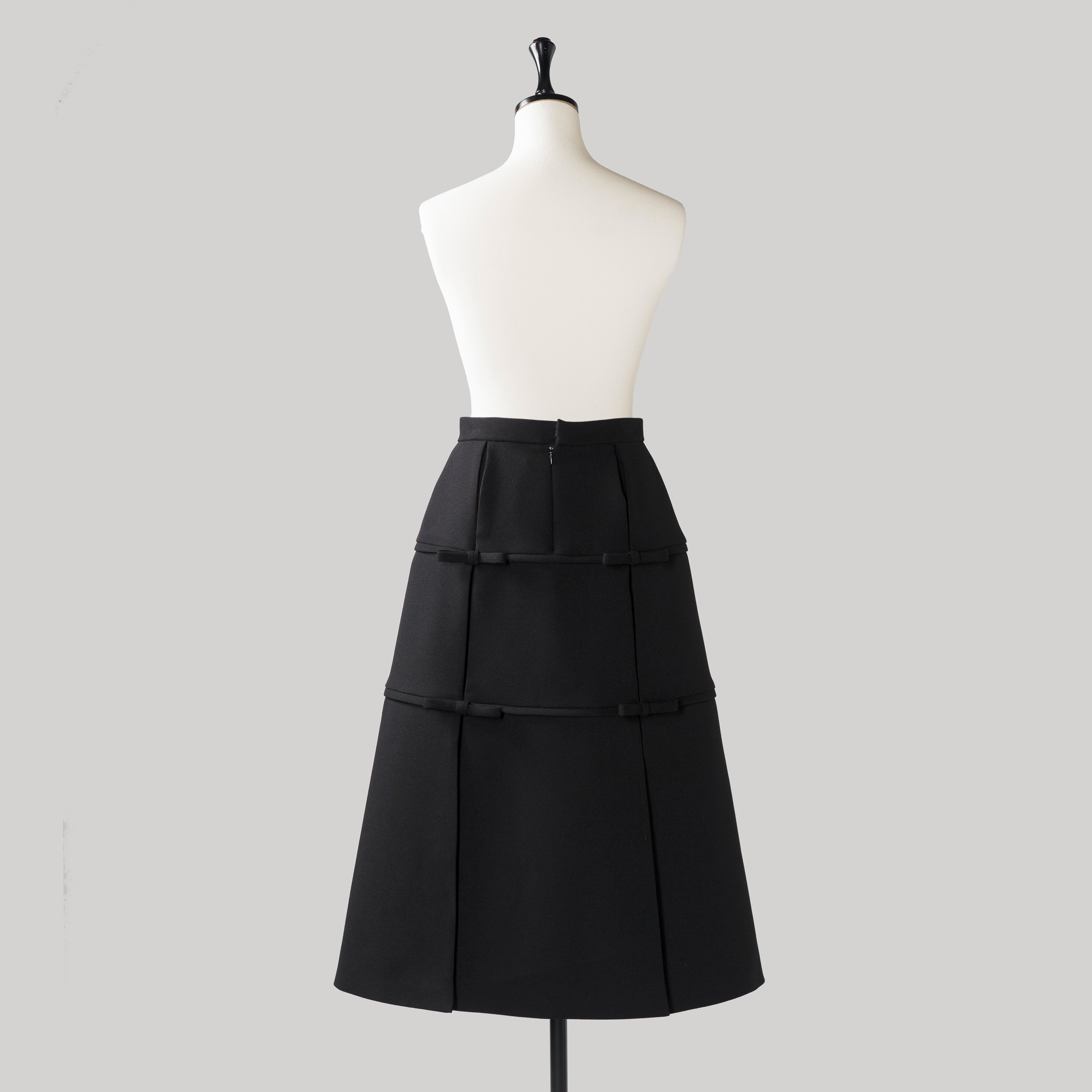 RIBBON LINE SKIRT